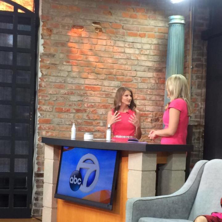 Good Morning Arkansas: OOTD & Product Reviews