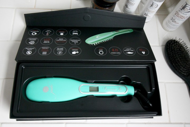 Hair Routine Essentials feat. Irresistible Me Hair Straightneing Brush