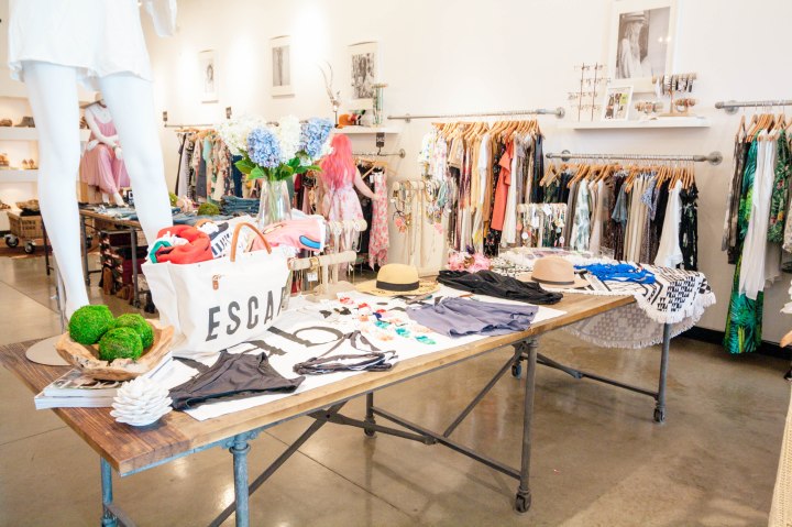 fab'rik style: vacay chic