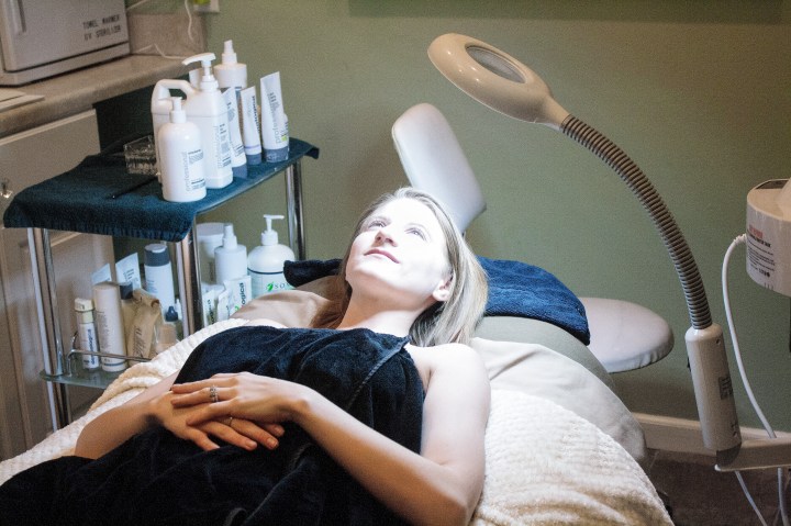 Salon Karizma Facial Review